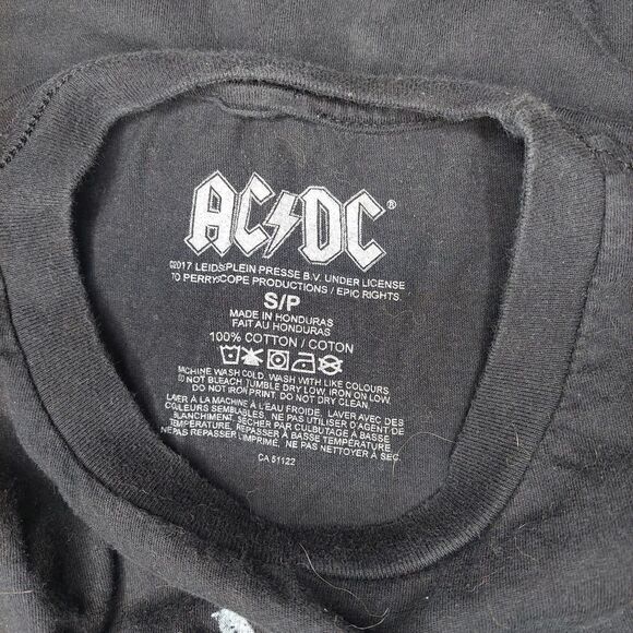 Woman's AC/DC Graphic Short Sleeve Black Tee Shirt - Picture 7 of 7
